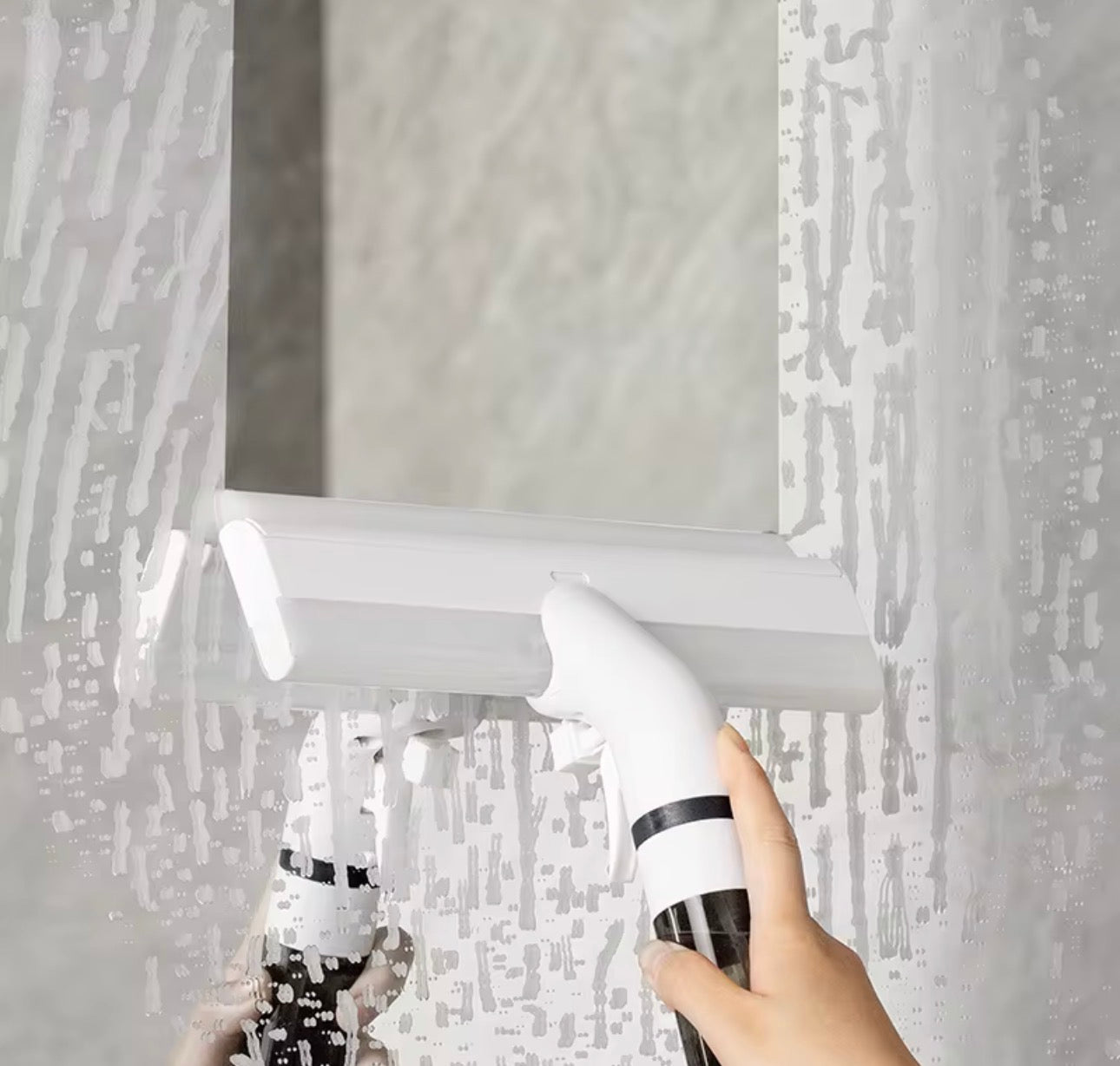 🔥 Racleta Magică 3-în-1 cu Spray – Geamuri Strălucitoare în Secunde!